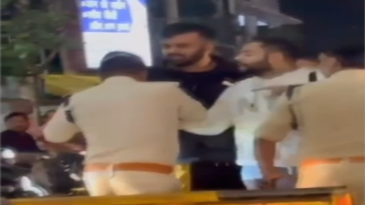 MP Congress Shares Video Of Scuffle Between Jabalpur Minister Prahlad Patel's Son And Policemen