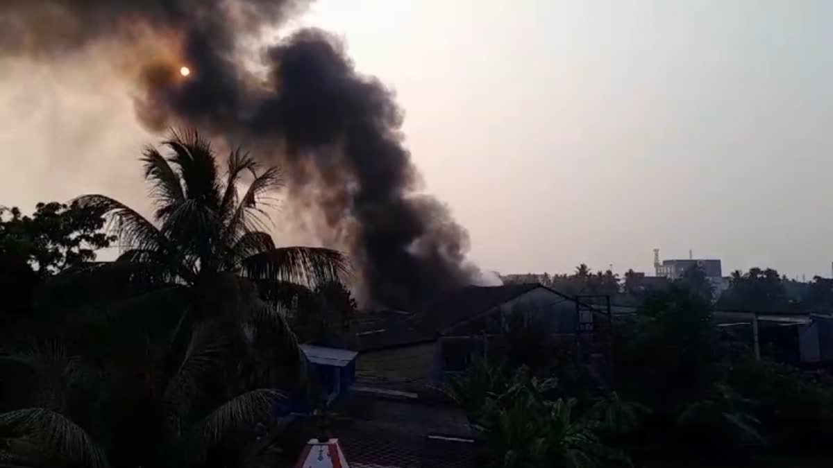 FIRE INCIDENT IN PLASTIC FACTORY