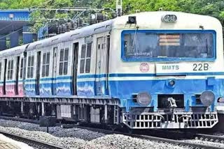 MMTS Train Timing Issue In Hyd