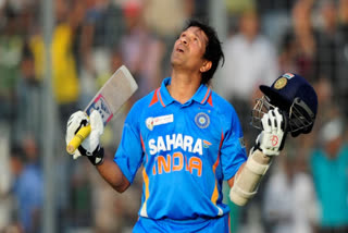 Sachin Tendulkar Historic Record 24 Runs In 3 Ball No illegal Delivery no wide Ball know how Possible