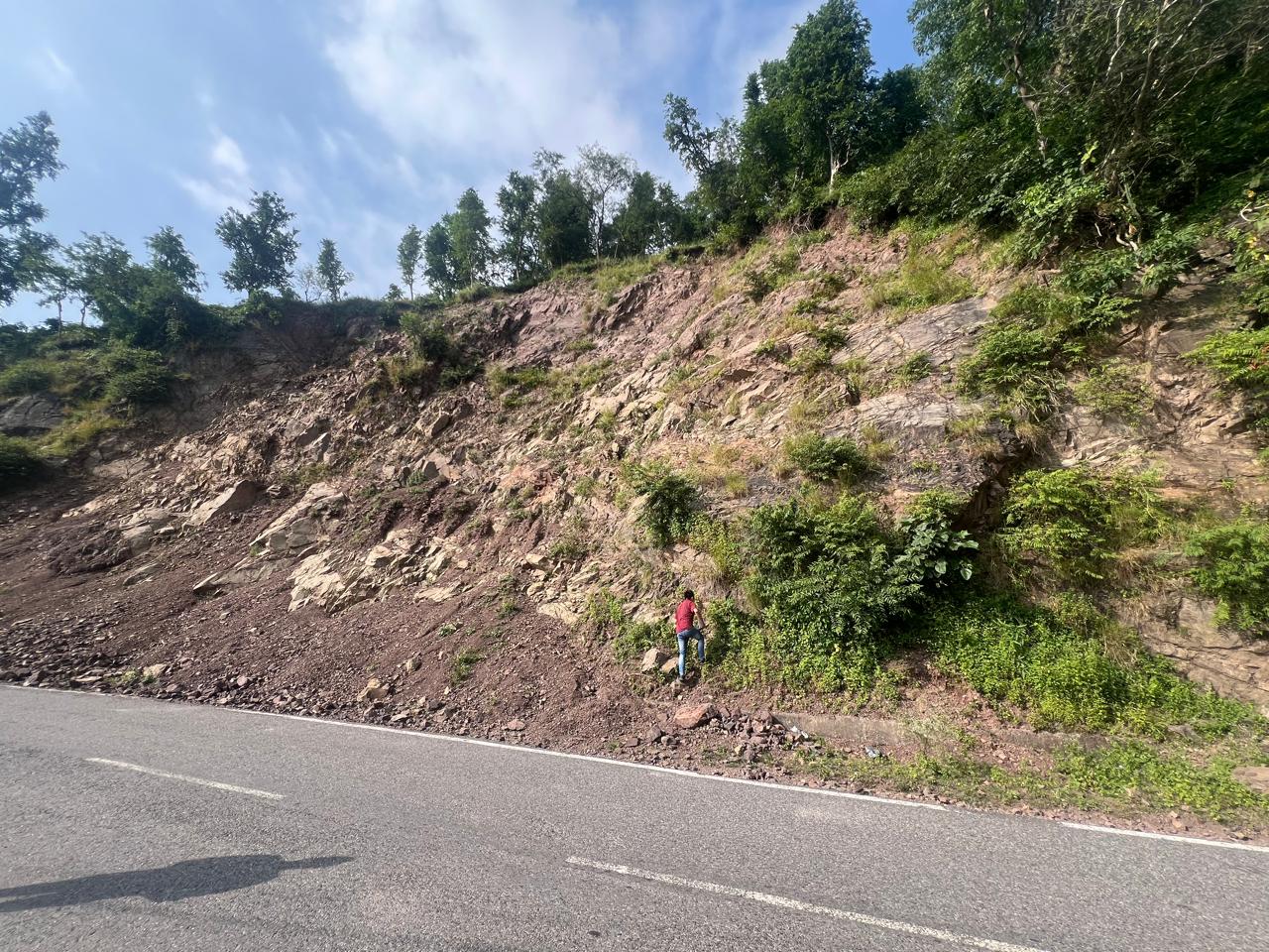 Landslide Danger on Nahan Kumarhatti NH