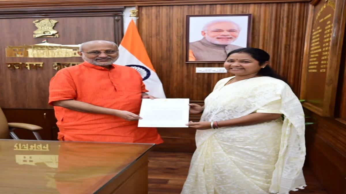 commissioner-handling-responsibility-of-vc-of-kolhan-university-from-may-2023-news-reached-raj-bhavan