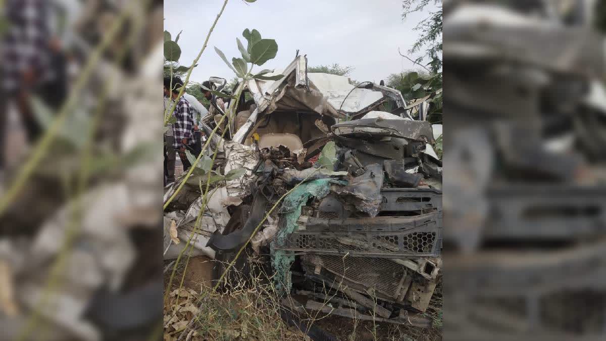 Maharashtra couple, 3 kids die in road accident while on holiday in Rajasthan