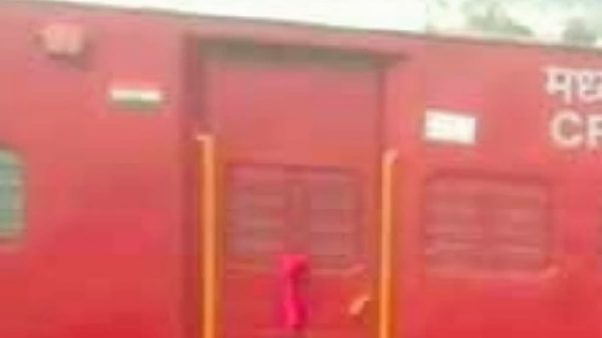 railway-employee-commits-suicide-in-kalaburagi