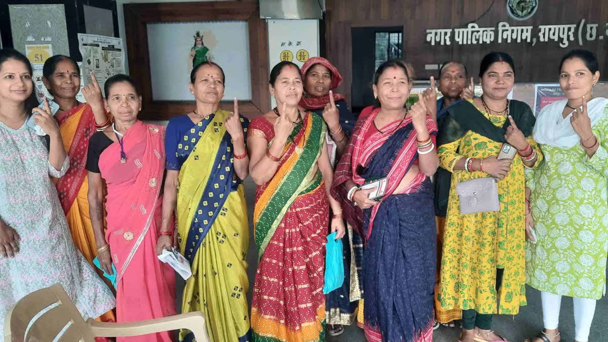 VOTING IN RAIPUR SOUTH