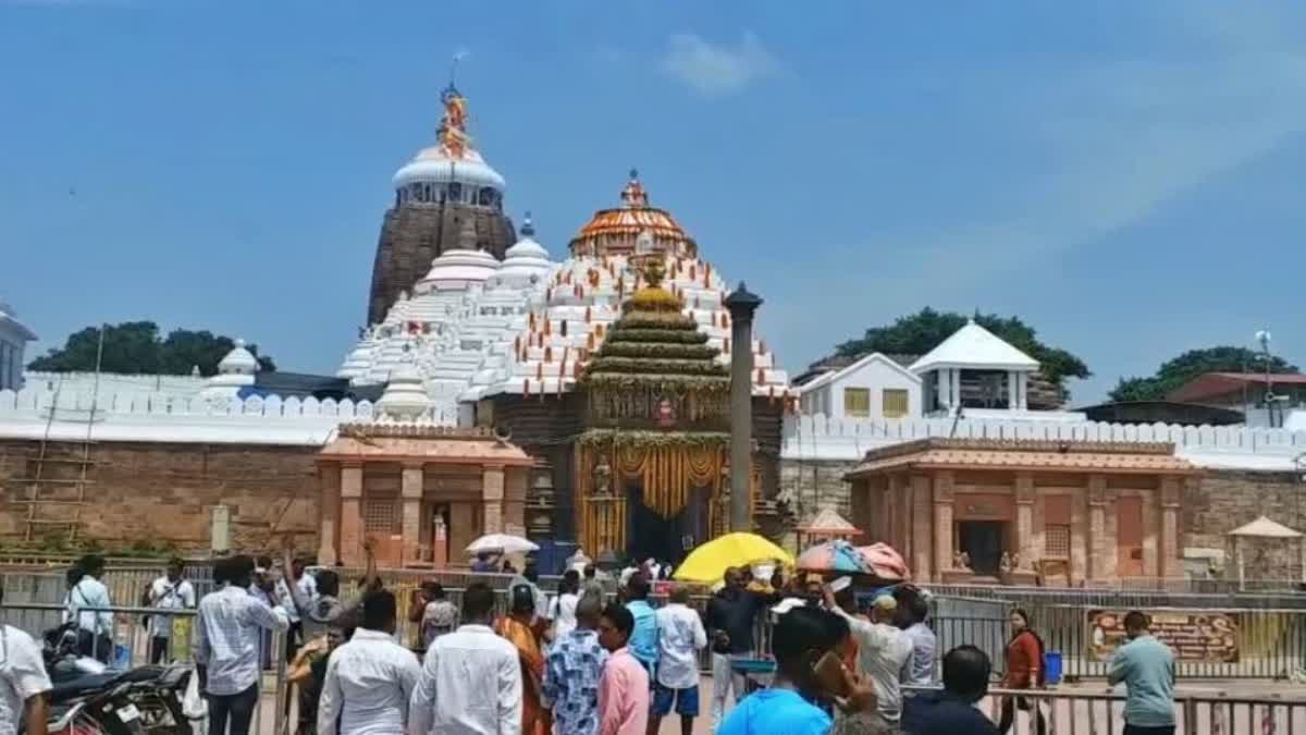 Crowd Control In Jagannath Temple