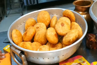 MP: Indori Kachori Now On Demand Across Foreign Countries