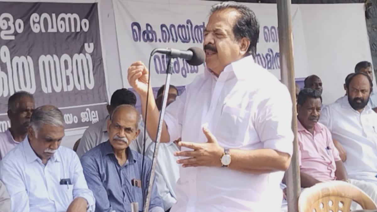 K rail janakiya sabha  കെ റെയിൽ ജനകീയ സഭ  വന്ദേ ഭാരത് കേരള  കെ റെയിൽ കേരള  രമേശ് ചെന്നിത്തല വന്ദേ ഭാരത്  Silver line K rail  സിൽവർ ലൈൻ കേരള  silver line kerala  k rail kerala issue  വകേരള സദസ് മുഖ്യമന്ത്രി  ramesh chennitala  ramesh chennithala about k rail  ramesh chennithala aboutvandhe bharat  Vande Bharat and K rail  Railway Board to restart K Rail