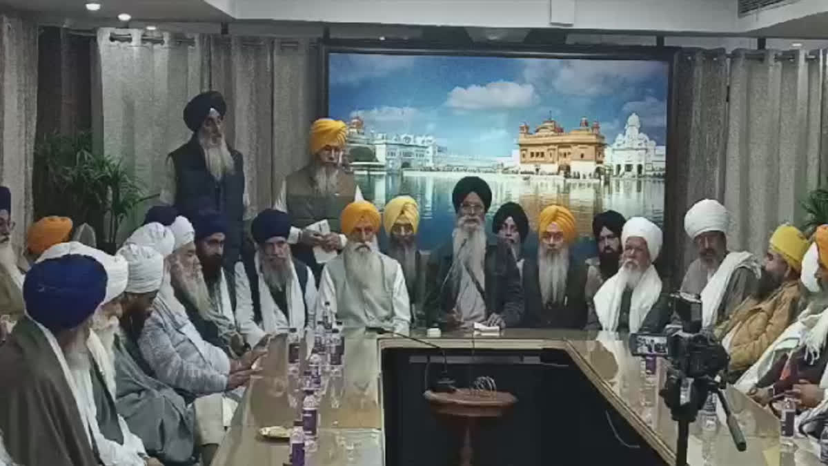 In Amritsar, SGPC President Harjinder Dhami said that the President will receive a delegation for the release of the captive Singhs.