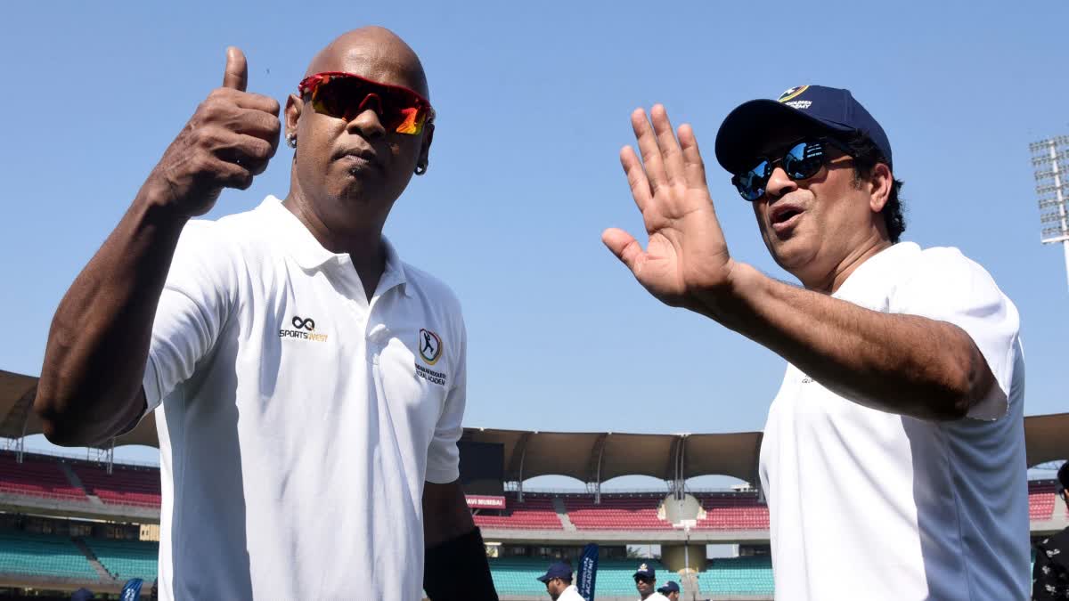 Vinod Kambli and Sachin Tendulkar