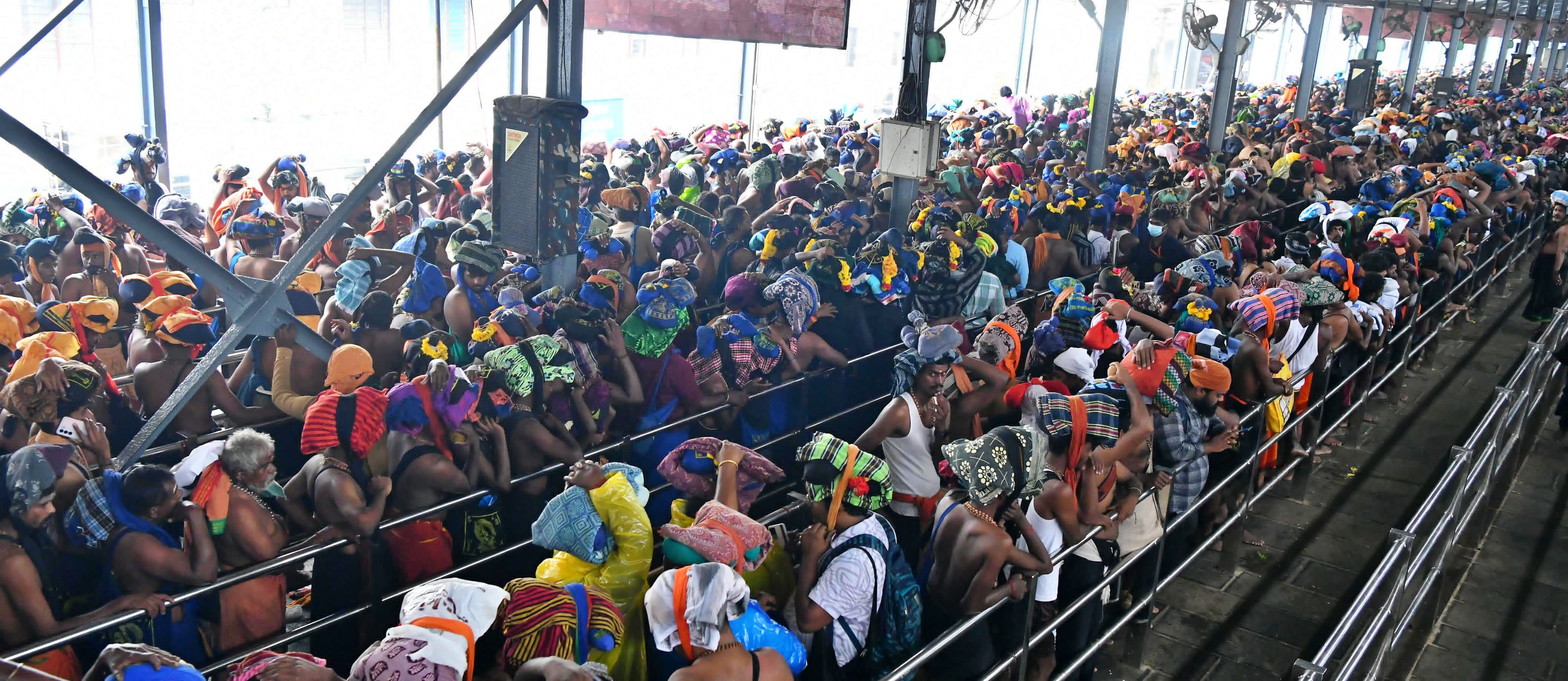 HEAVY RAIN IN SABARIMALA  ശബരിമലയിൽ പെയ്‌തത് കനത്ത മഴ  ORANGE ALERT IN PATHANAMTHITTA  SABARIMALA NEWS