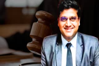 Satara judge booked for Bribe