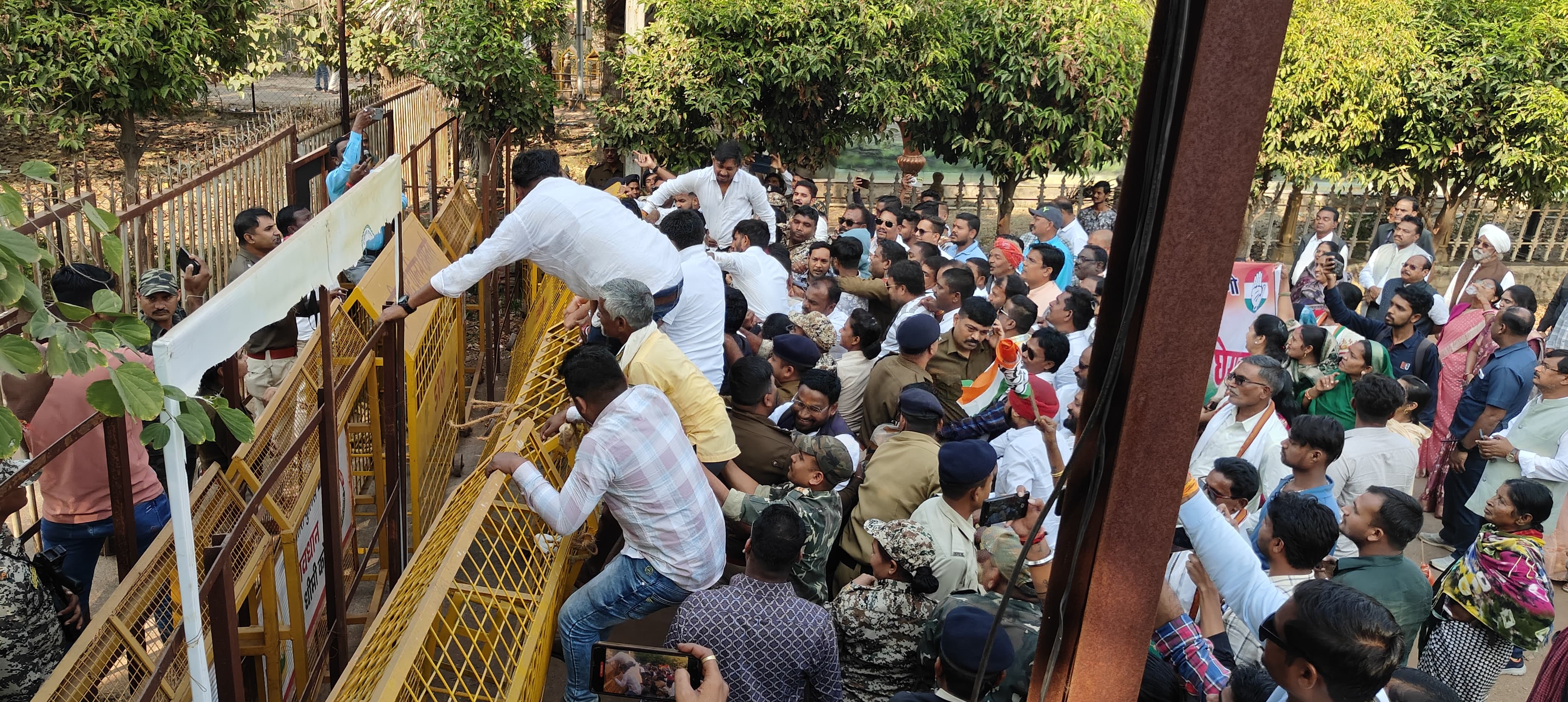 CONGRESS PROTEST AGAINST BJP