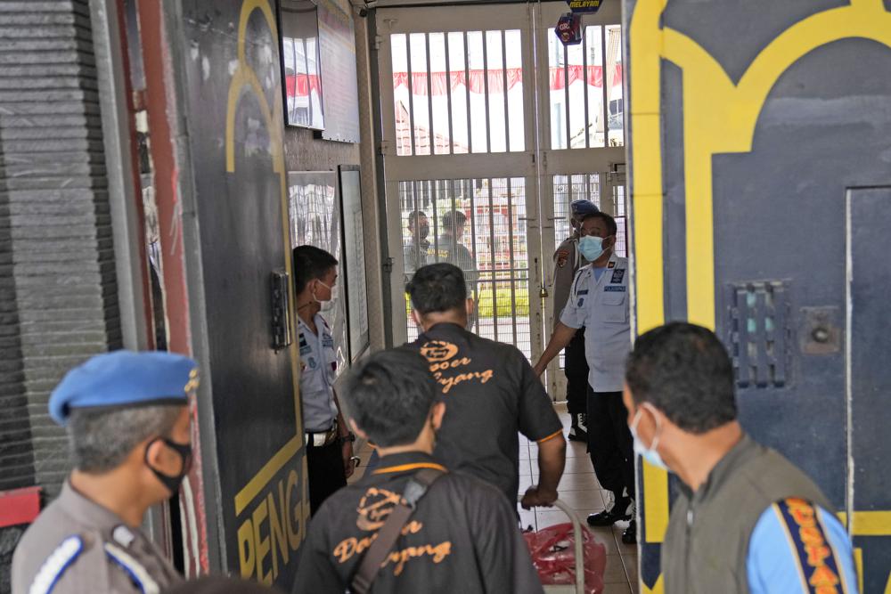 FGN8-NEWSALERT-INDONESIA-PRISON-FIRE