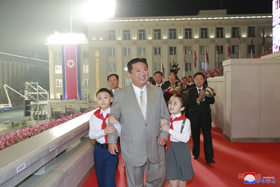 North Korean Parade in pictures