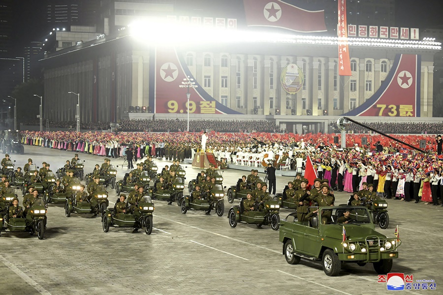 North Korean Parade in pictures