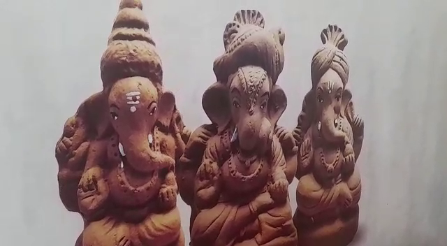 Khandelwal family made idol of Lord Ganesha