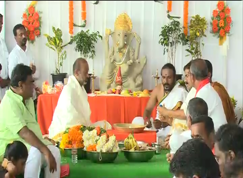 bandi sanjay ganesh pooja, bjp ganesh pooja