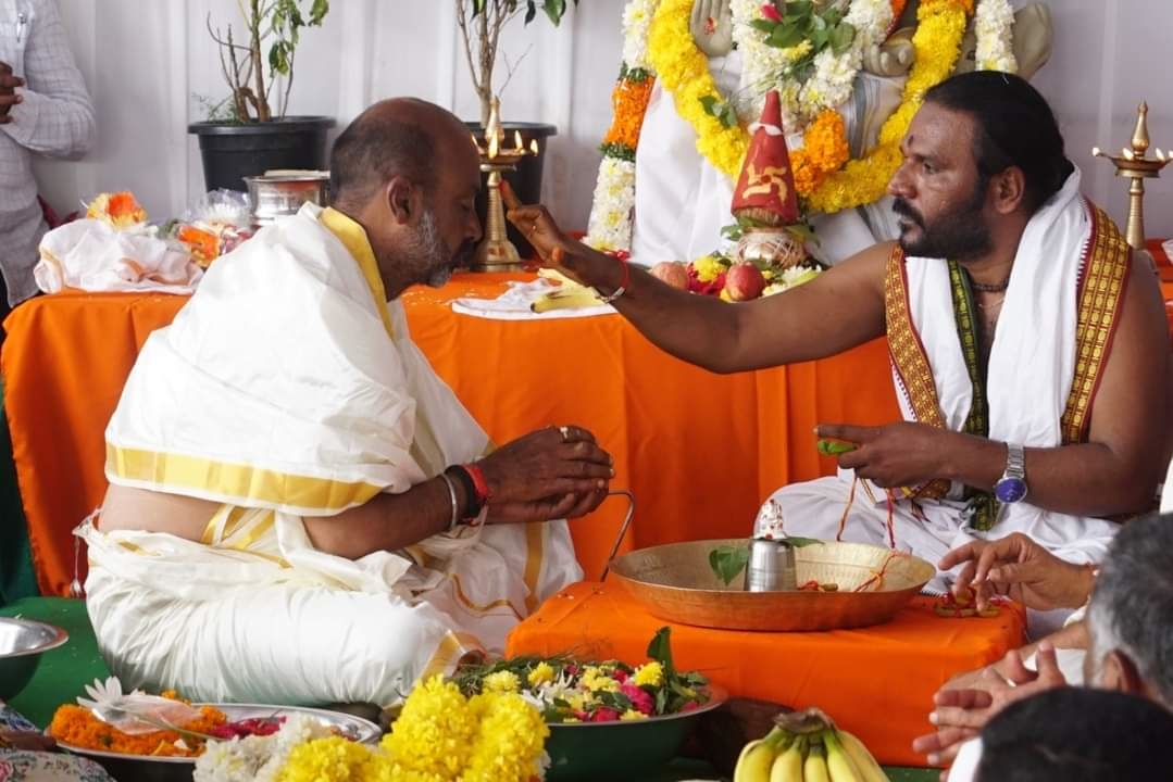 telangana-state-leaders-participated-in-ganesh-chaturthi-celebrations