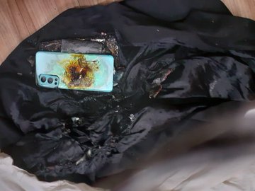 OnePlus Nord 2 caught fire and exploded