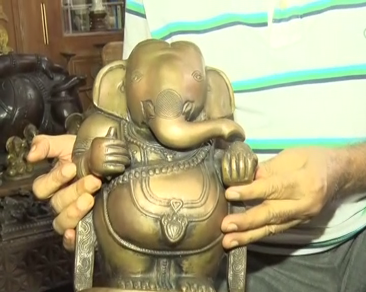 म्यांमार से लाई गई भगवान गणेश की प्रतिमा
