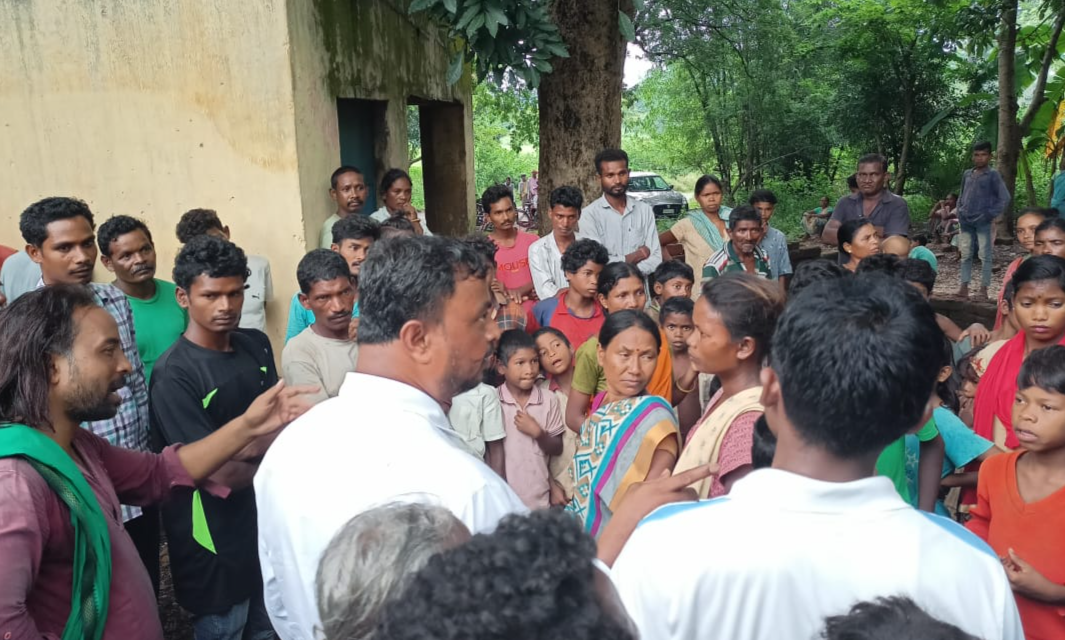 Ho community not allowed dead body buried in their cemeteries to converted Christians in Chaibasa