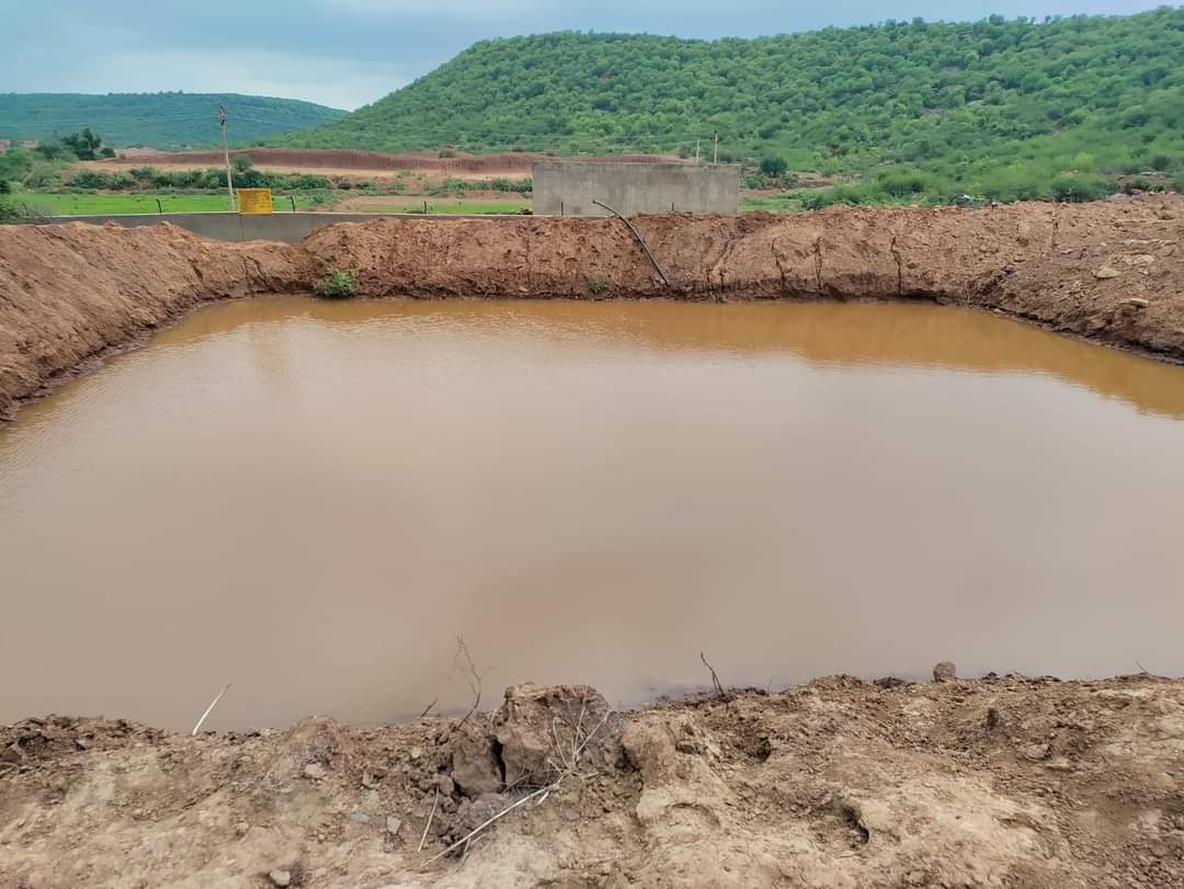 Farm Pond (Khet Talai)