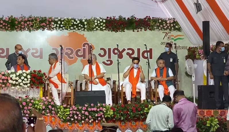 જીતુ વાઘાની સહિત 5 પ્રધાનોએ શપથ લીધા