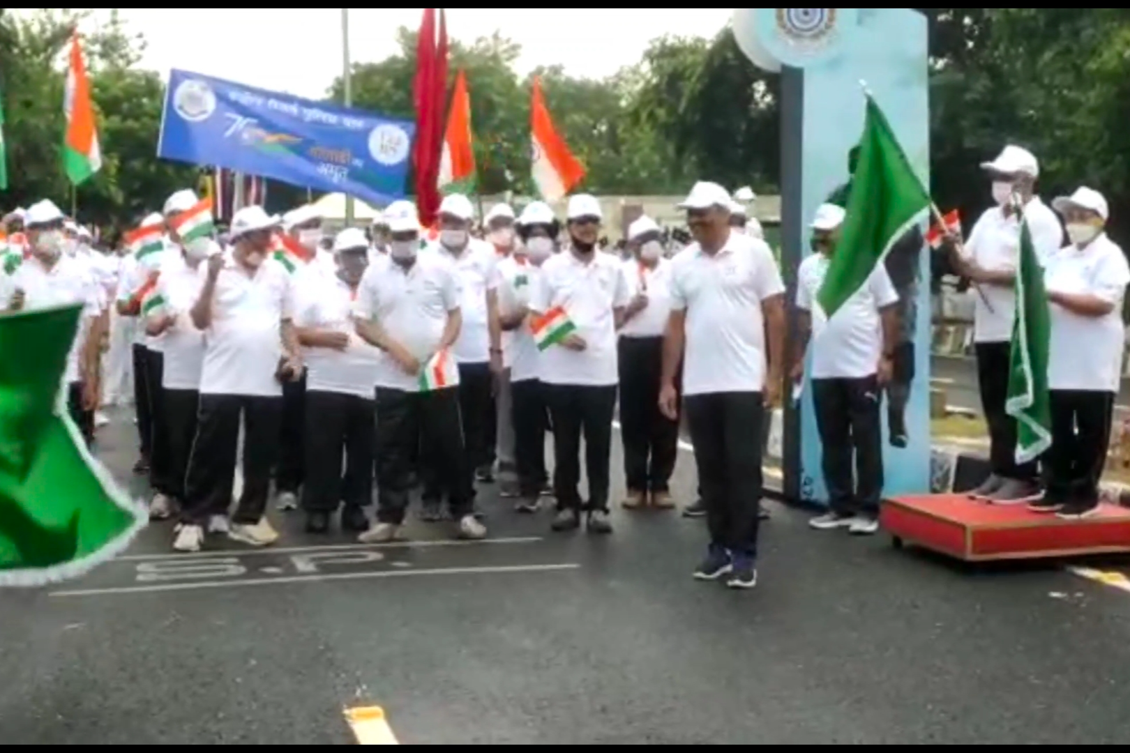 CRPF organizes walkathon on Amrit Mahotsav in delhi