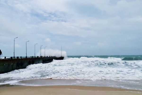 chance to rain in nine district at tamilnadu  tamilnadu rain update  rain update  rain  heavy rain  weather report  Meteorological Center  chennai Meteorological Center  rain news  chennai news  chennai latest news  மழை  கனமழை  தமிழ்நாட்டில் மழை நிலவரம்  மழை நிலவரம்  வானிலை ஆய்வு மையம்  சென்னை வானிலை ஆய்வு மையம்  மீனவர்களுக்கான எச்சரிக்கை  வங்கக்கடலில் காற்றழுத்தம்  காற்றழுத்தம்