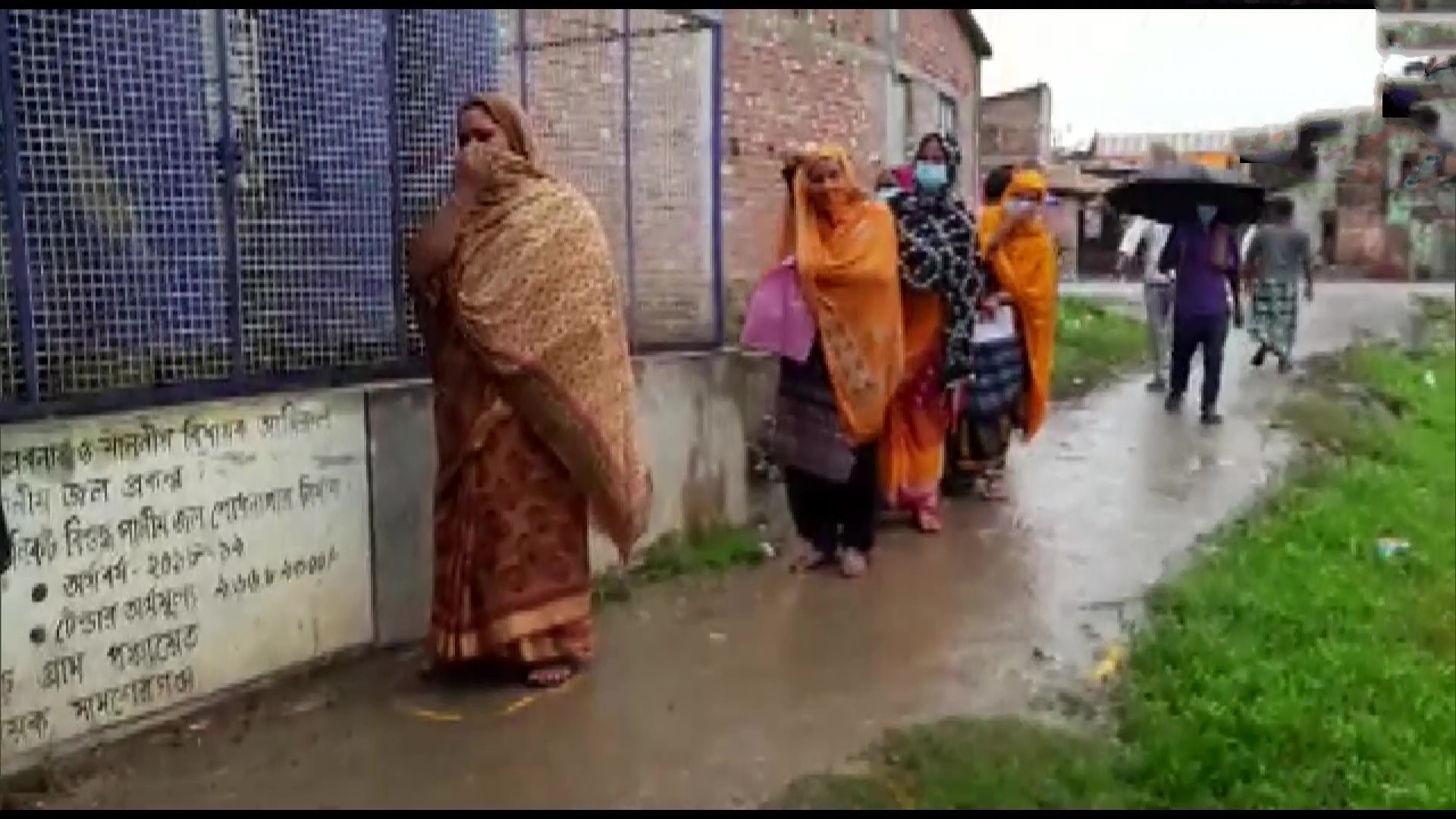 polling continues in Bhabanipur