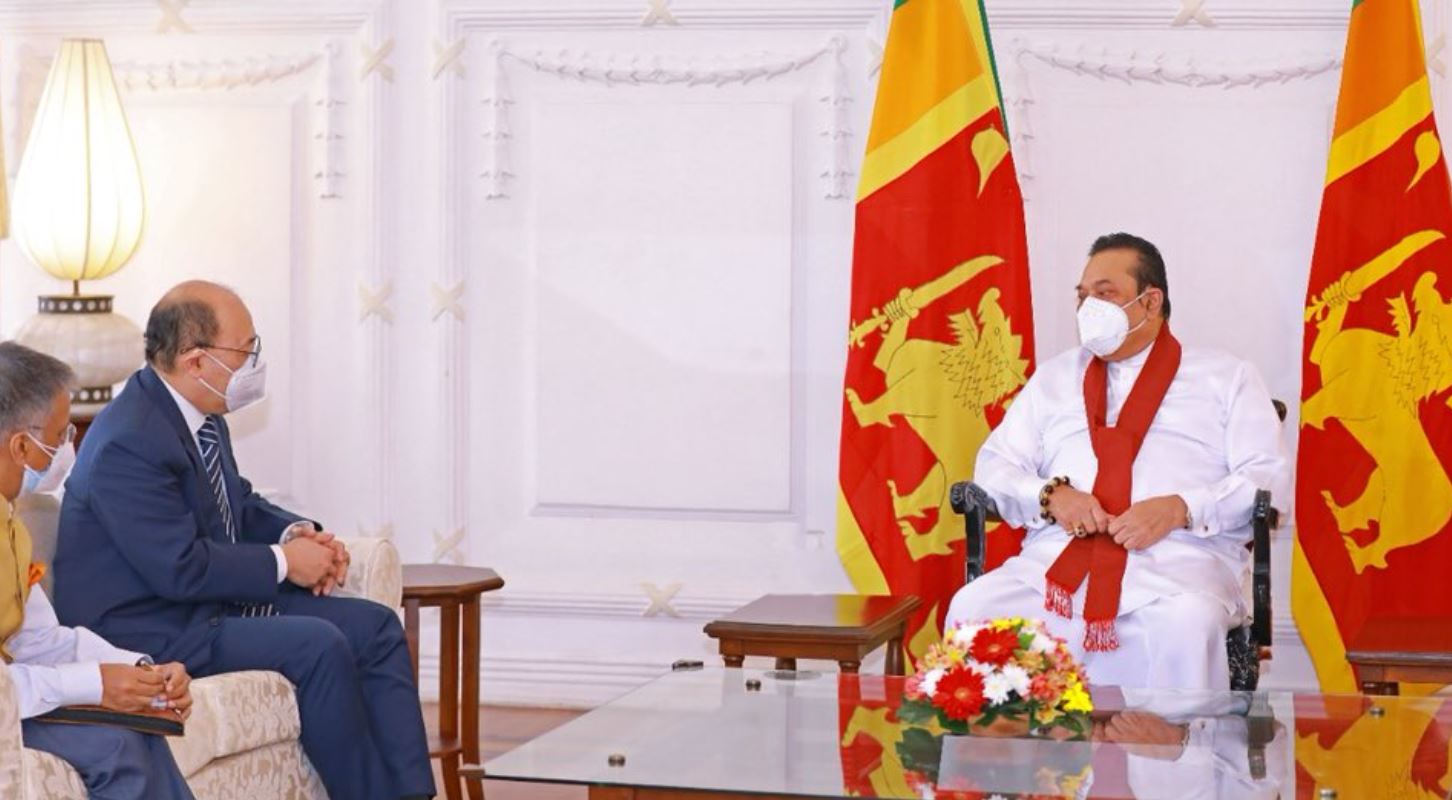 श्रीलंकाई प्रधानमंत्री से श्रृंगला की बातचीत