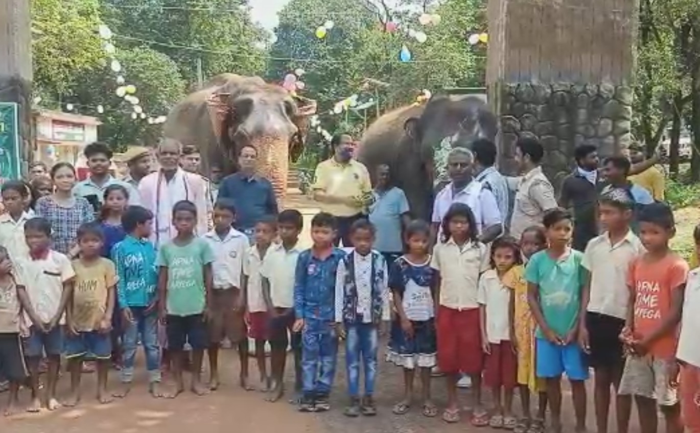 elephant Rajni birthday celebration