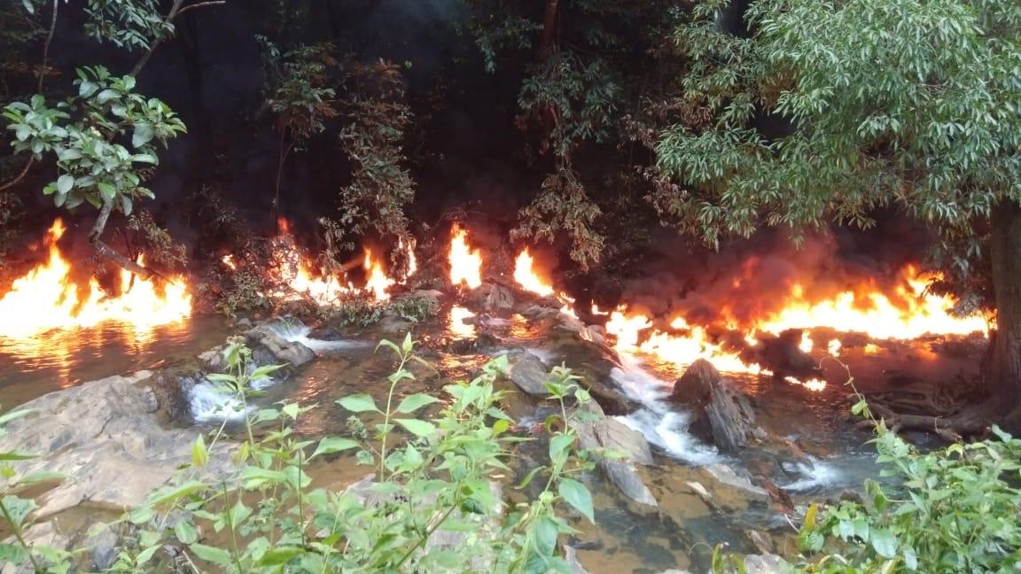 tanker-got-fire-after-engaged-in-accident-in-uttara-kannada