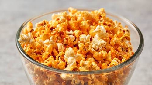 8-healthy-late-night-snacks-to-binge-on