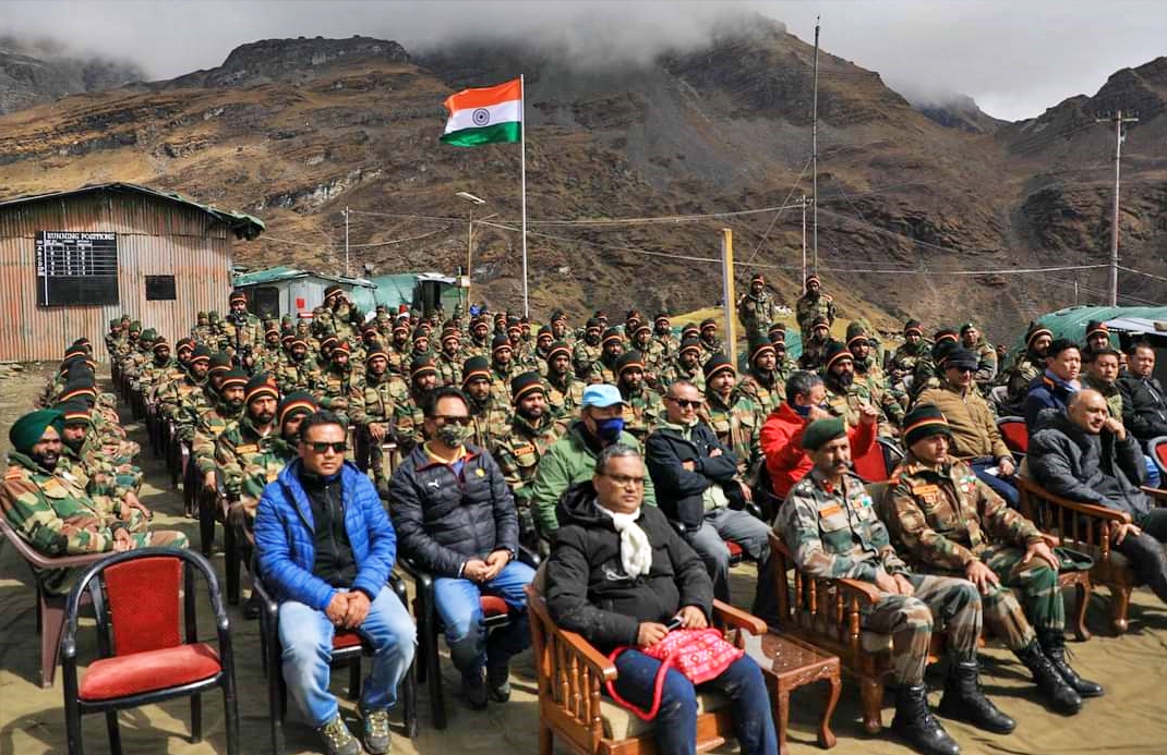 cm-of-arunachal-pradesh-pema-khandu-visited-to-indo-tibetan-china-border