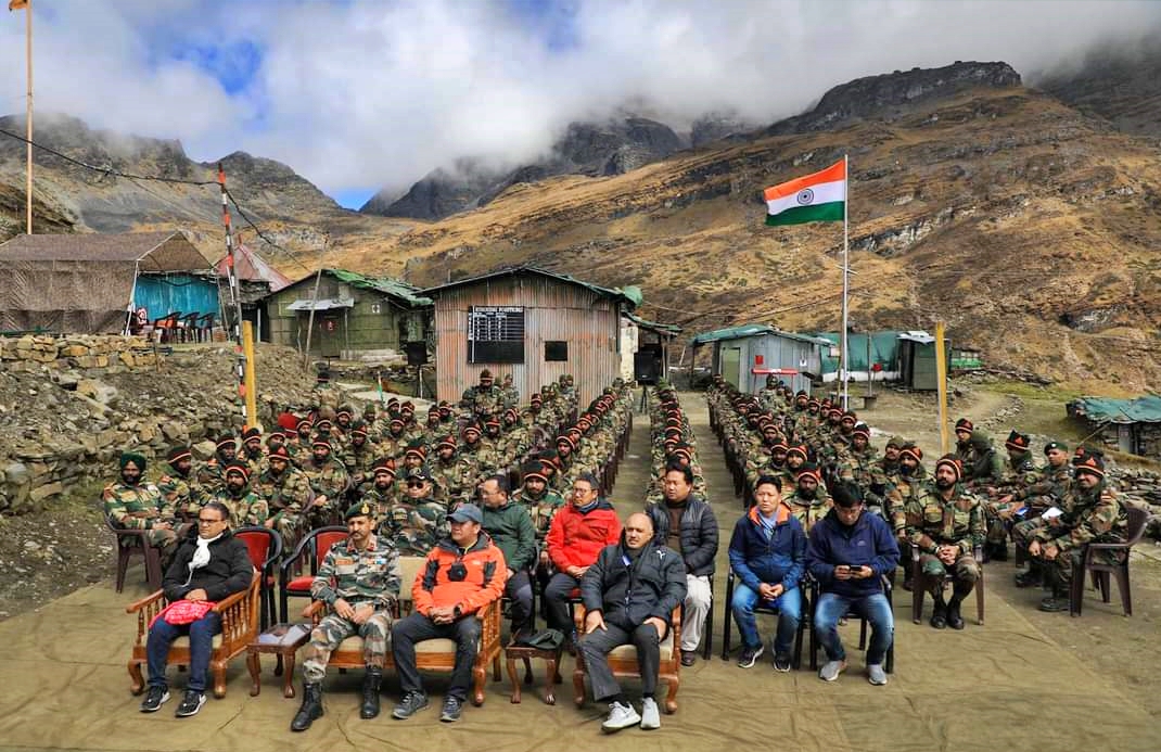 cm-of-arunachal-pradesh-pema-khandu-visited-to-indo-tibetan-china-border