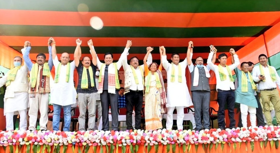 Central Minister Sarbananda Sonowal campaign at Thowra Constitution