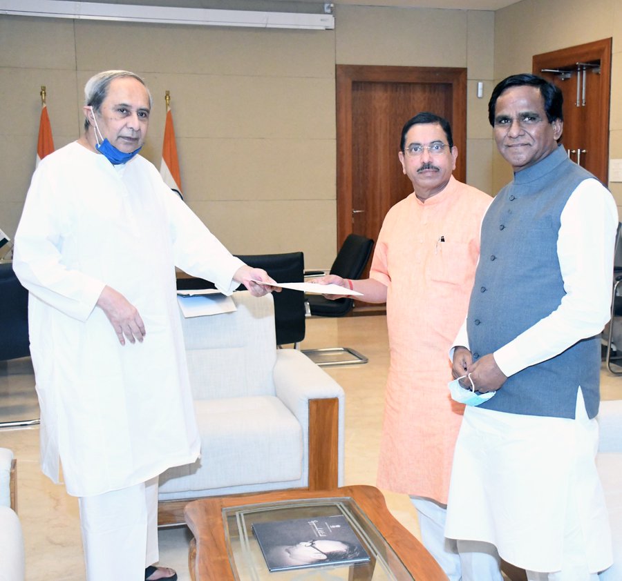 Union minister Prahalad Joshi meet cm Naveen Pattnaik