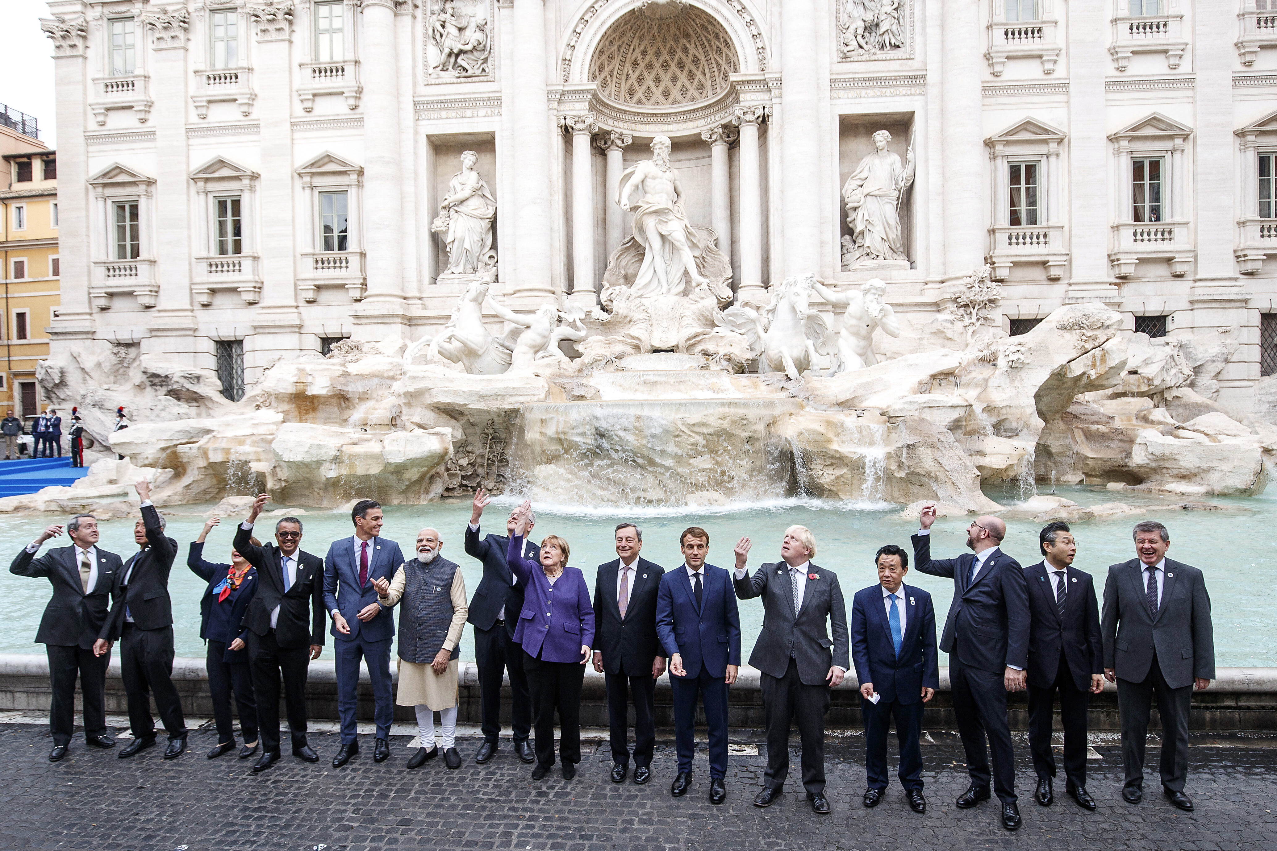 PM Modi, world leaders visit Trevi Fountain in Italy