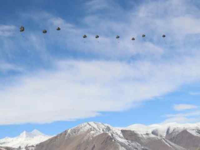 Shatrujeet Brigade of Indian Army is conducting an Airborne insertion along the northern borders