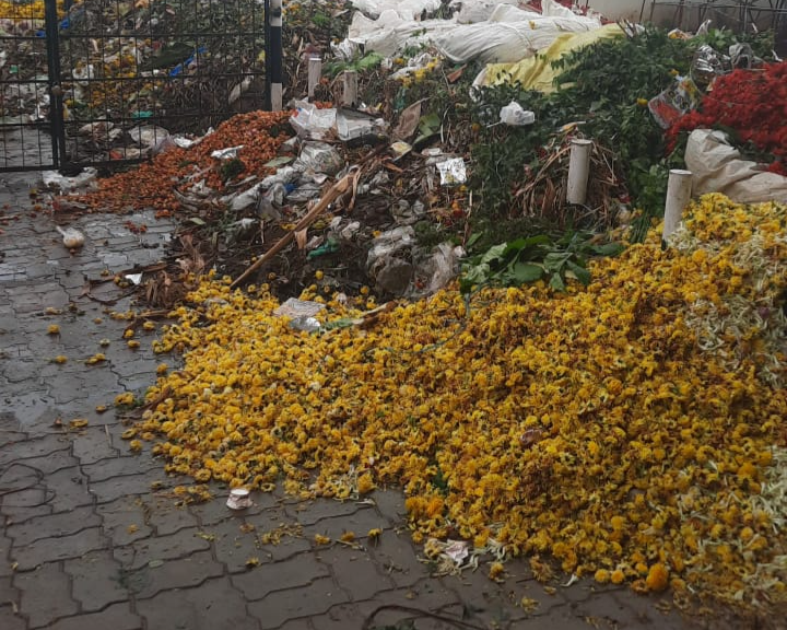 flower price, madurai market, heavy rainfall, rain disasters, பூ விலை, மலர் சந்தை விலை, மதுரை சந்தை, மலர் சந்தை, மலர் விலை