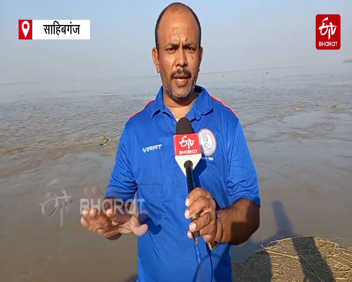 chhath-puja-affected-due-to-erosion-in-ganga-river-in-sahibganj