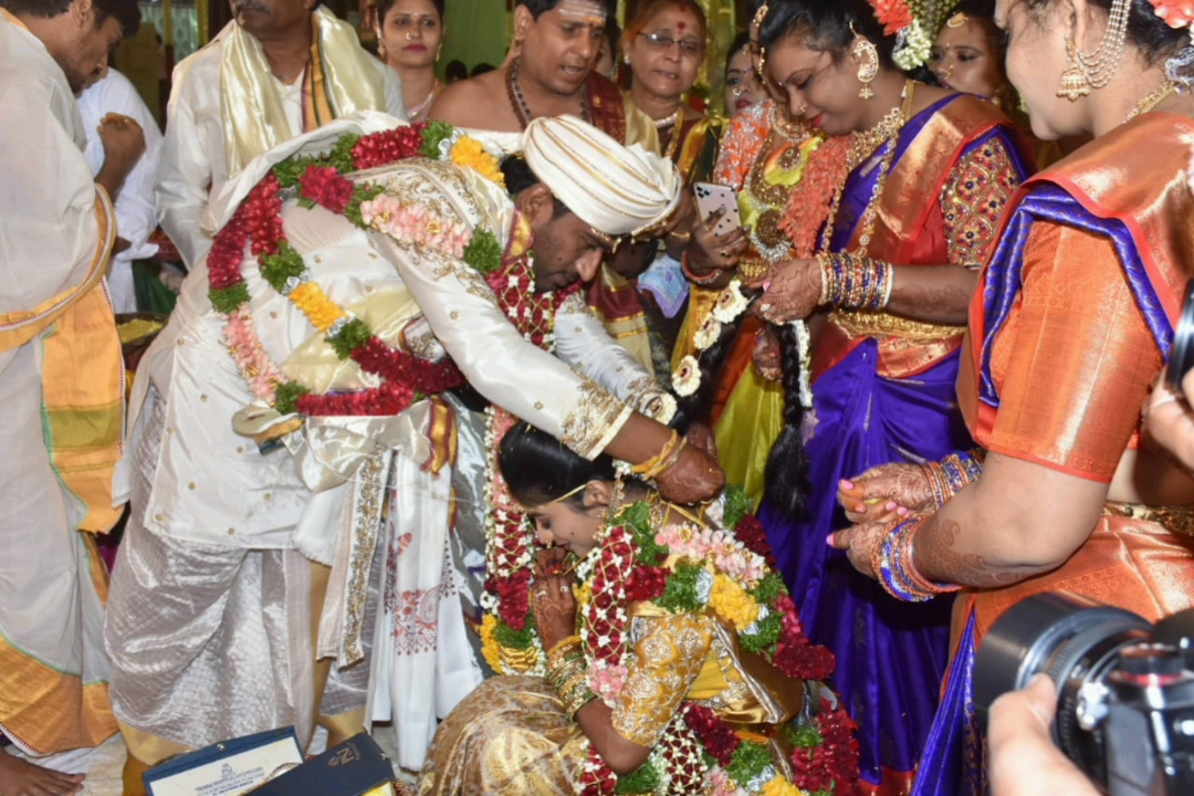 cm kcr attended for padma rao goud daughter marriage in secundrabad