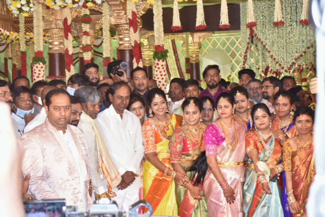 cm kcr attended for padma rao goud daughter marriage in secundrabad