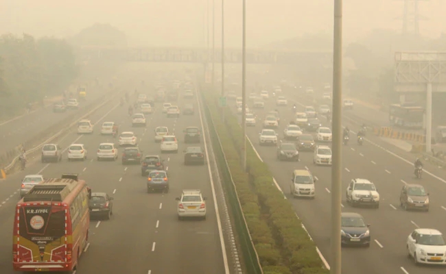 Delhi government took tough decisions against pollution