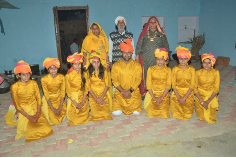 राजस्थान के खेतड़ी में इन बहनों का हुआ विवाह.