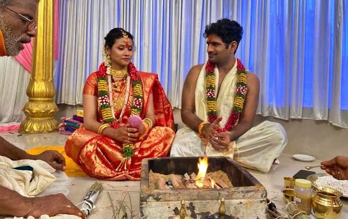 urmila mahanta tie to knot with south actor R Badree