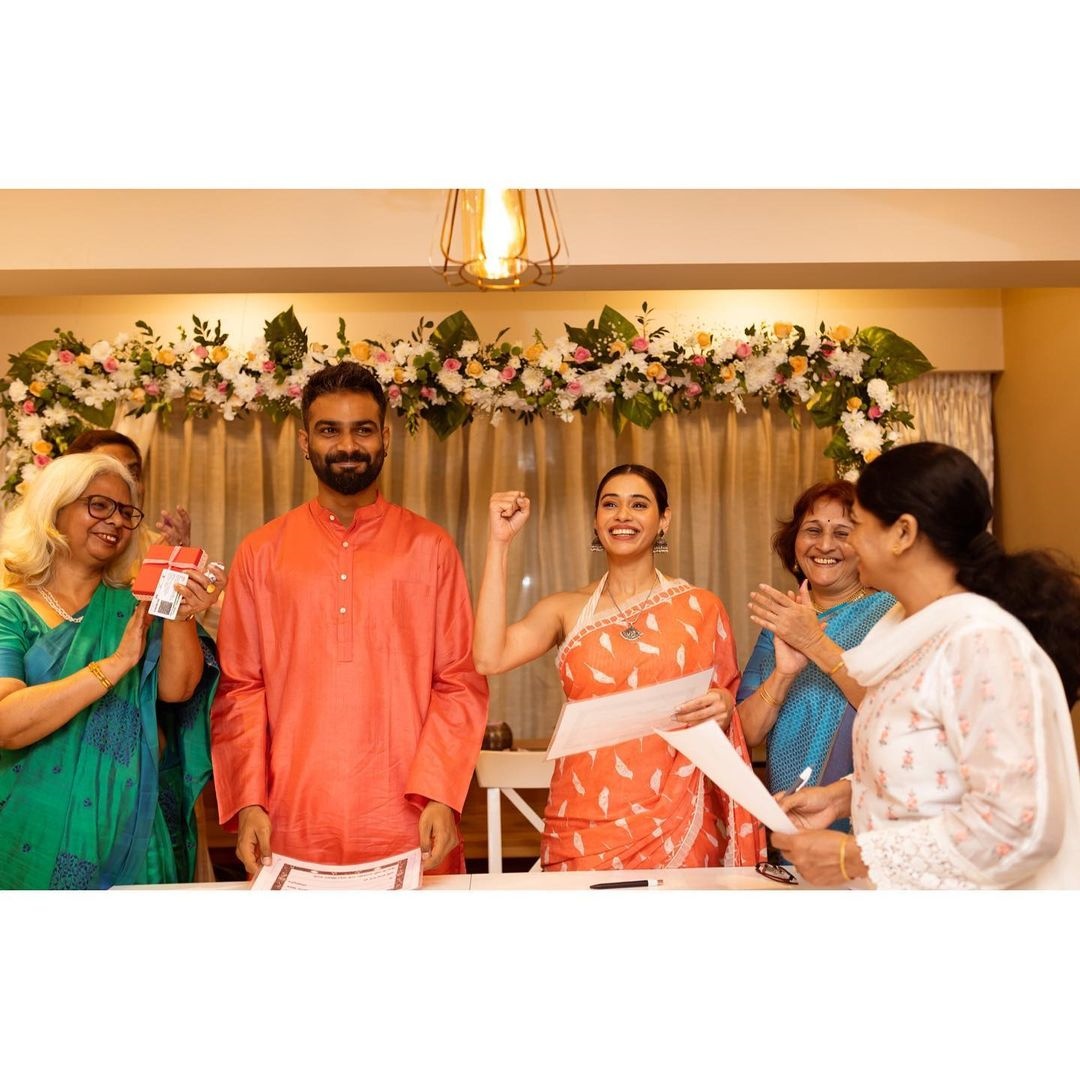 Shalmali married with Farhan Sheikh (Instagram)