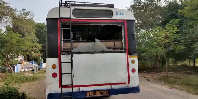 younger argument with rtc bus driver